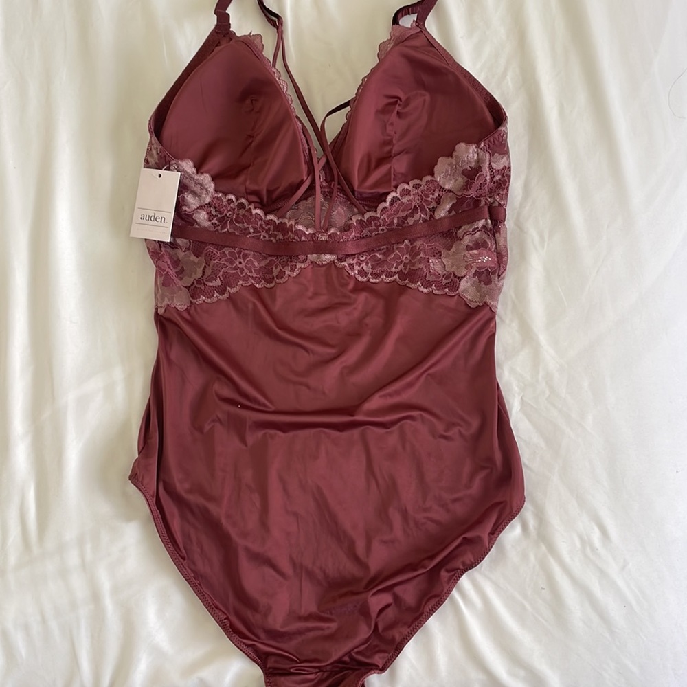 Target bodysuit - Picture 4 of 6